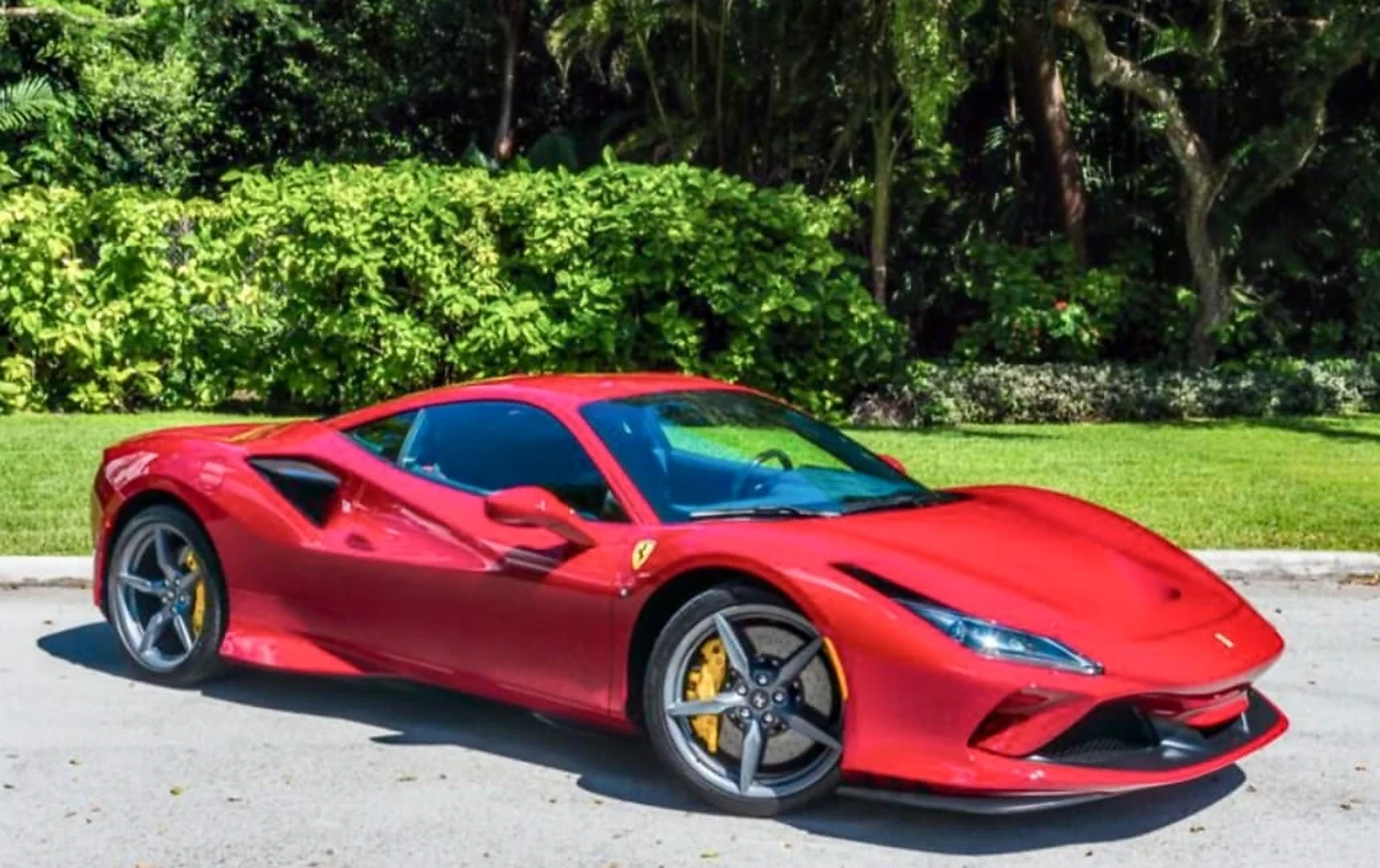 Ferrari F8 Tributo exterior
