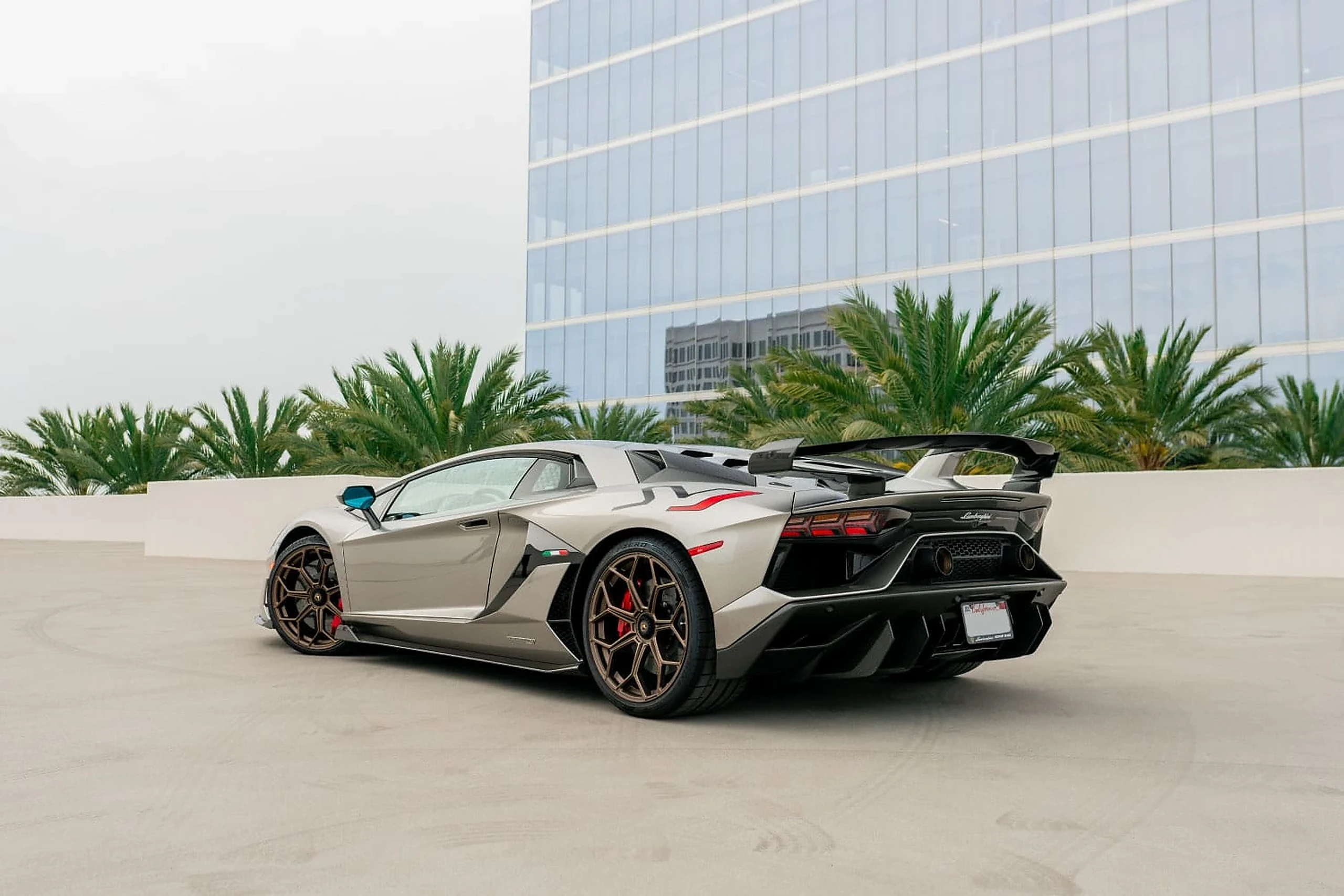 Lamborghini Aventador SVJ detail relevant to miami event-venue car delivery on THE LUX CAR