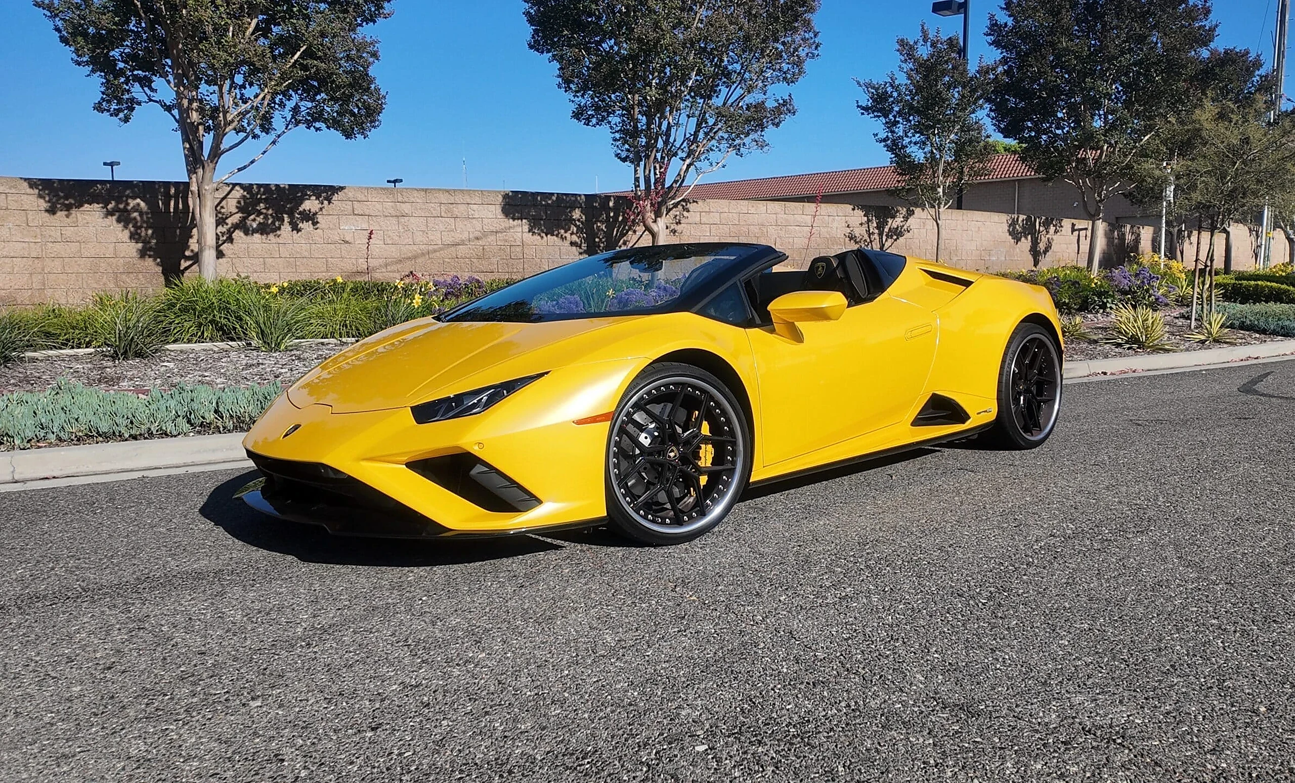 Lamborghini Huracán EVO Spyder for weekend exotic rentals — luxury event car rental Miami — THE LUX CAR guide