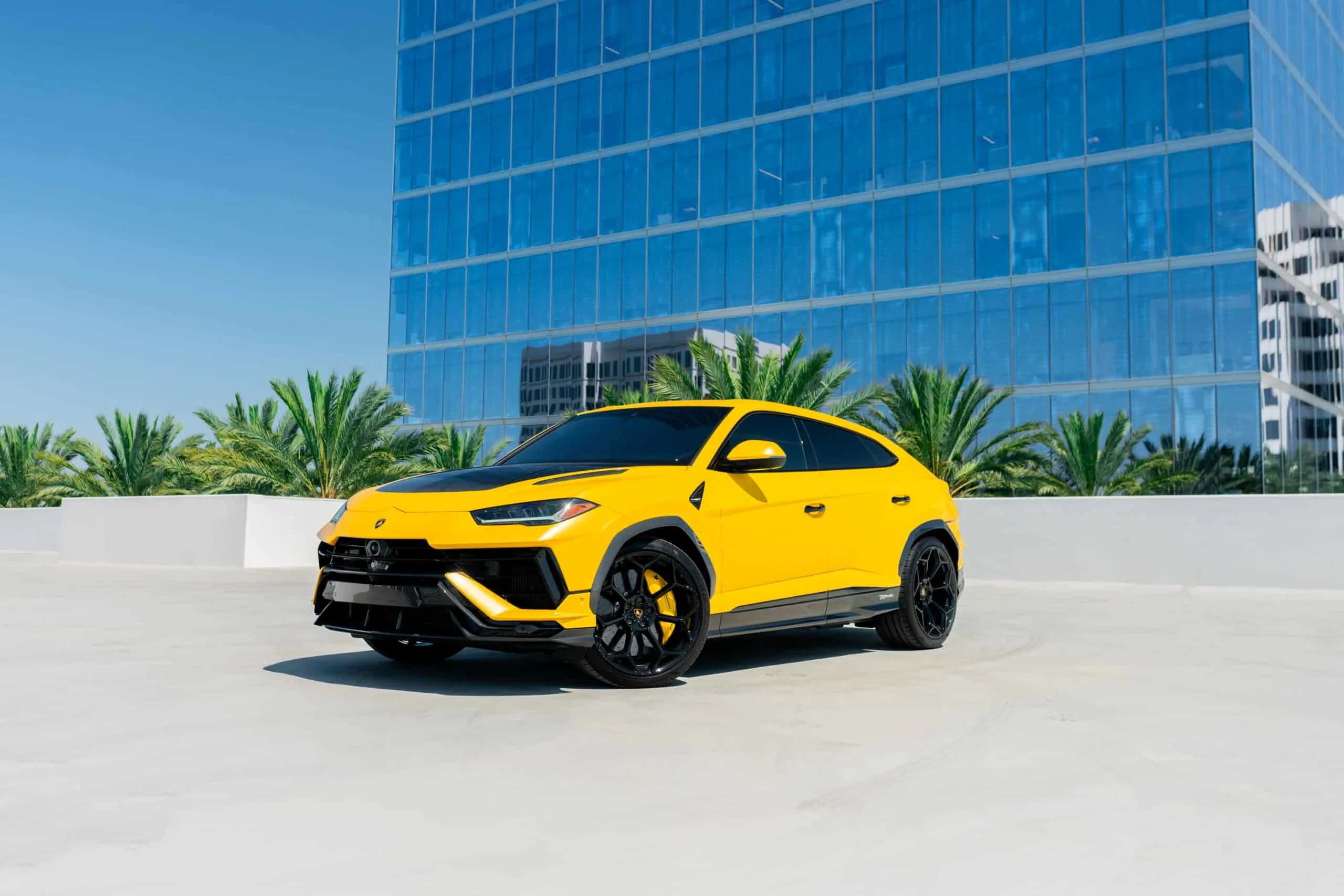 Lamborghini Urus Performante detail relevant to performance suv rentals on THE LUX CAR