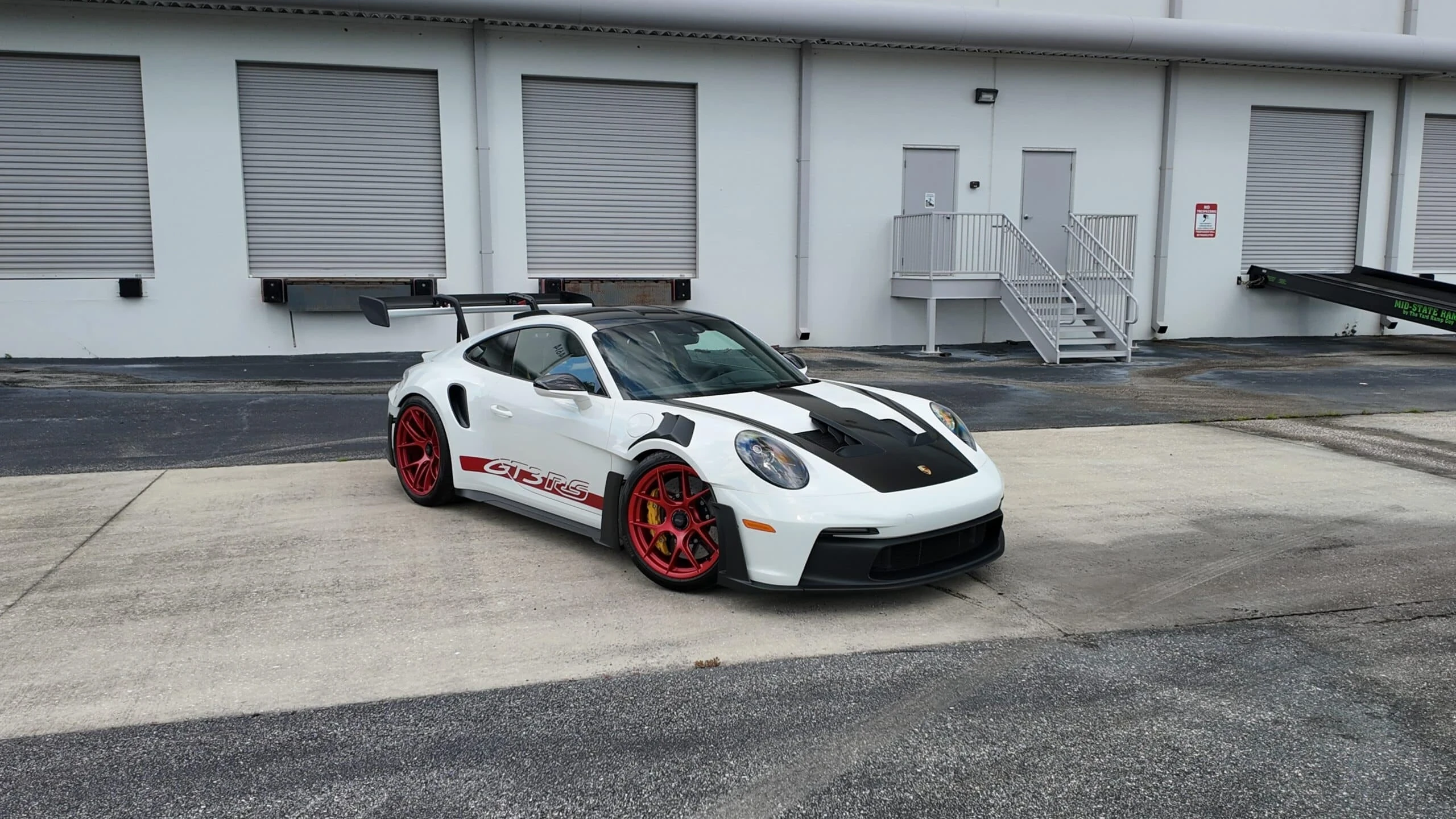 Porsche 911 GT3 RS detail relevant to miami grand prix exotic car rentals on THE LUX CAR